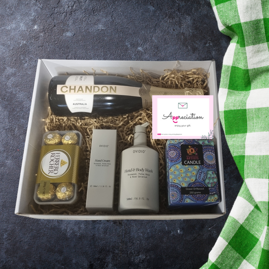 Champagne Hamper - Settlement